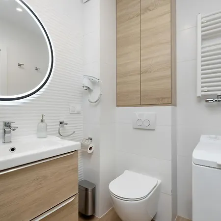 Blue Horizon - 50 M From The - By Rentmoneky Apartman *